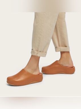 Fitflop Shuv Leather Mules Clogs Tan Cognac Brown Size 8.5